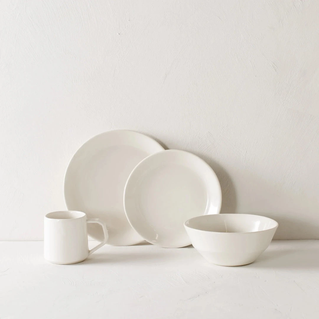 Convivial New Arrivals Minimal Porcelain Dinnerware Set Convivial New Arrivals Minimal Porcelain Dinnerware Set