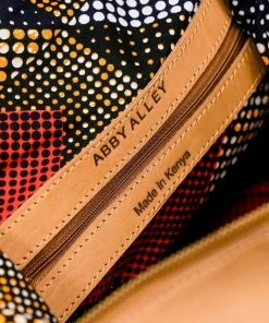 Abby Alley Ellen Handbag - Tan