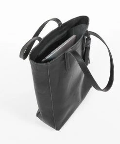 Abby Alley Handcrafted Joanie Tote - Black 4 Abby Alley Handcrafted Joanie Tote - Black
