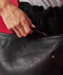 Abby Alley Handcrafted Keri Bucket Bag - Black 4 Abby Alley Handcrafted Keri Bucket Bag - Black