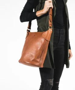 Abby Alley Keri Bucket Bag - Chestnut