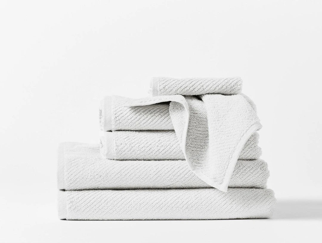 Coyuchi Air Weight Towels - Alpine White Best Sellers Coyuchi Air Weight Towels - Alpine White Best Sellers