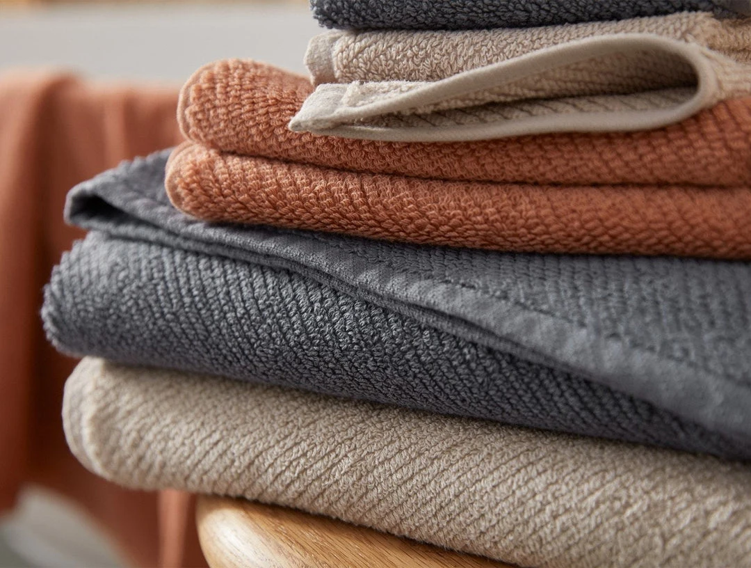 Coyuchi Air Weight Towels - Dusty Coral Coyuchi Air Weight Towels - Dusty Coral