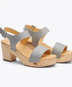 Nisolo All-Day Open Toe Clog