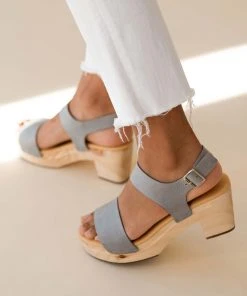 Nisolo All-Day Open Toe Clog