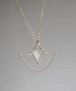 Iron Oxide Jewelry Crystal Amulet Necklace