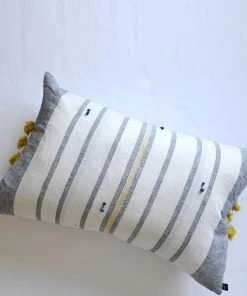 Ichcha Home Goods Amber Lumbar Pillow Cover