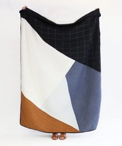 Anchal Home Goods Naari Throw Quilt