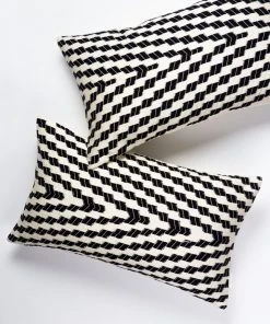 Archive New York Home Goods Almolonga Zig Zag Lumbar Pillow - Black