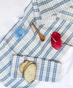 Archive New York Coco Plaid Table Runner