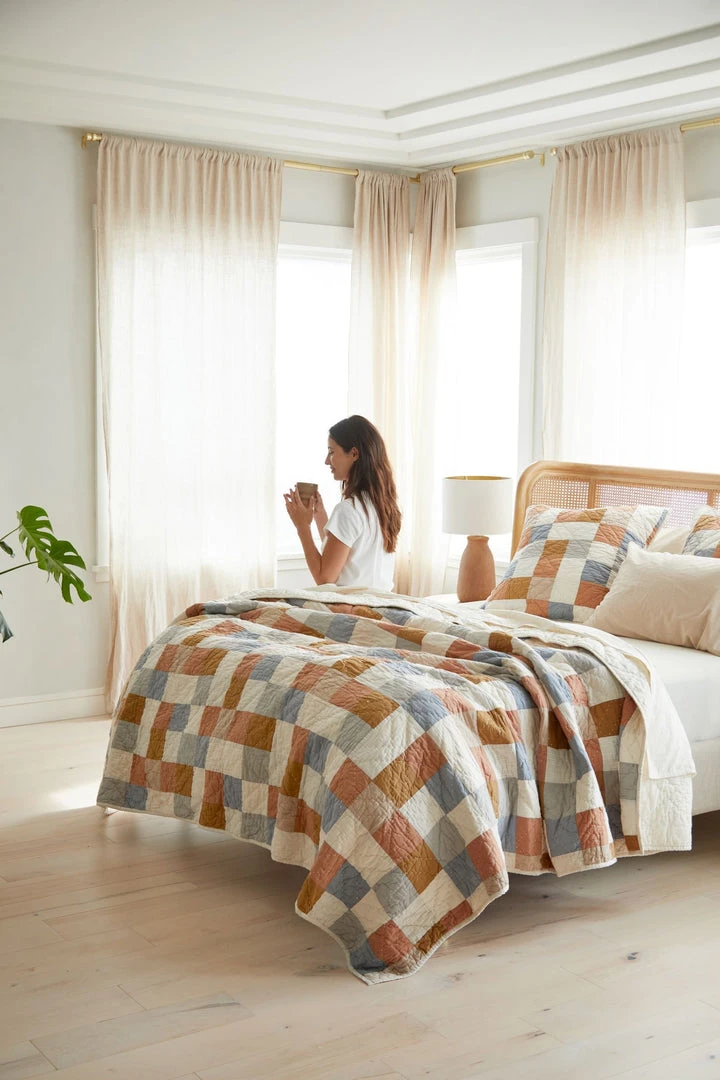 Coyuchi Ashbury Patchwork Quilt Home Goods 2 Coyuchi Ashbury Patchwork Quilt Home Goods