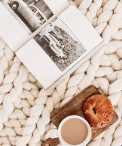 August Sage Chunky Wool Throw Blanket