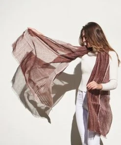 Studio Variously Accessories Auro Linen Scarf - Cinnabar