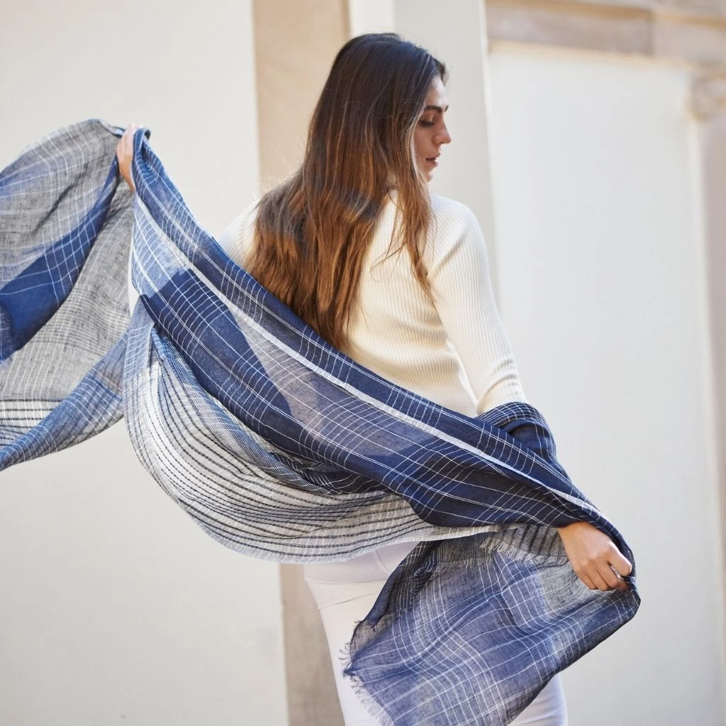 Studio Variously Auro Linen Scarf - Navy Accessories Studio Variously Auro Linen Scarf - Navy Accessories