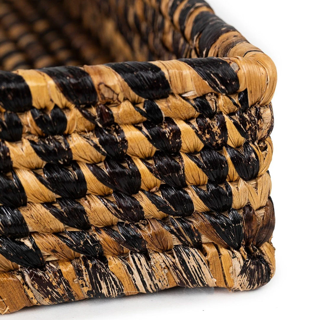 Azizi Life Parker Banana Leaf Trays Azizi Life Parker Banana Leaf Trays