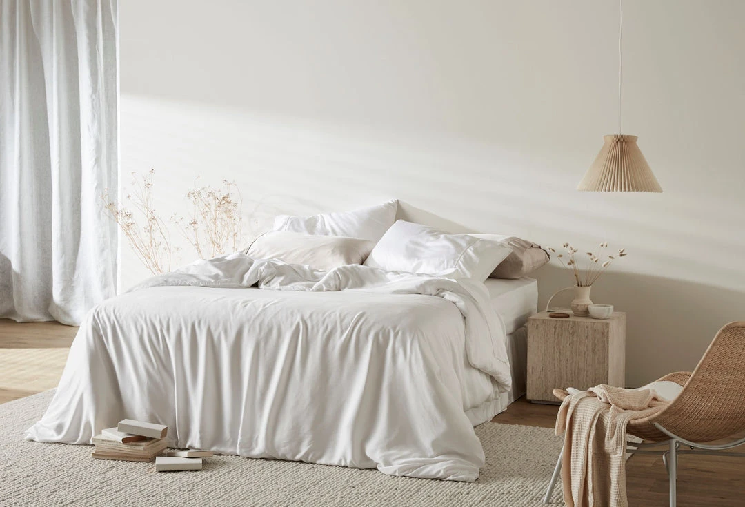 Ettitude Bamboo Sateen Duvet Cover - Cloud Best Sellers Ettitude Bamboo Sateen Duvet Cover - Cloud Best Sellers