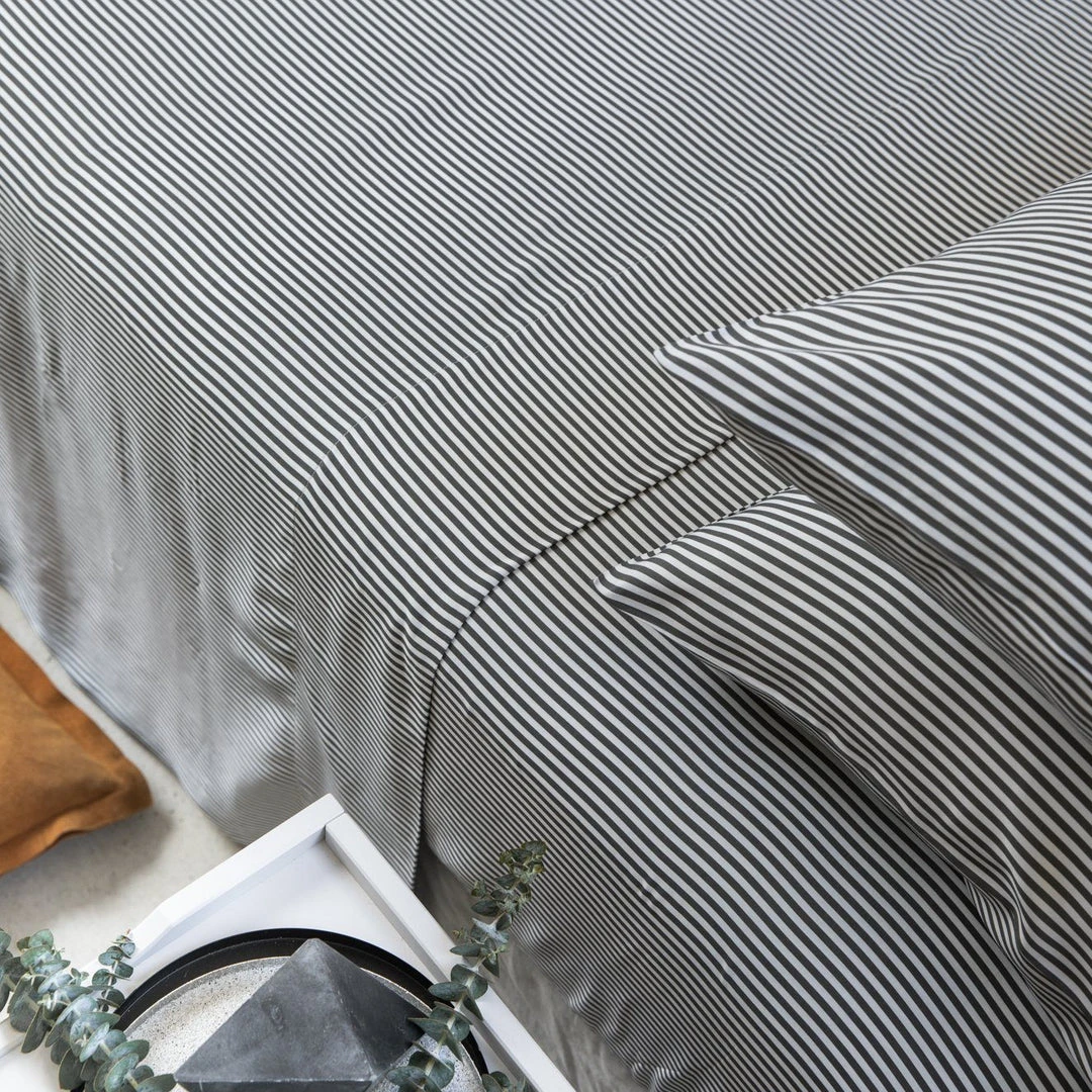 Ettitude Bamboo Sateen Fitted Sheet - Slate Stripes Sustainable Materials Ettitude Bamboo Sateen Fitted Sheet - Slate Stripes Sustainable Materials