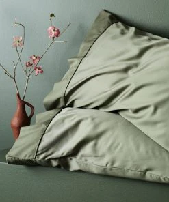 Ettitude Best Sellers Bamboo Sateen Pillowcase Set - Moss