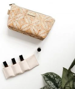 Carry Courage Creator Cork Essential Oils Bag - Cream