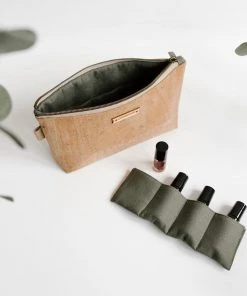 Carry Courage Creator Cork Essential Oils Bag - Natural Accessories 2 Carry Courage Creator Cork Essential Oils Bag - Natural Accessories