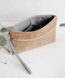 Carry Courage Inventor Cork Tablet Organizer - Silver