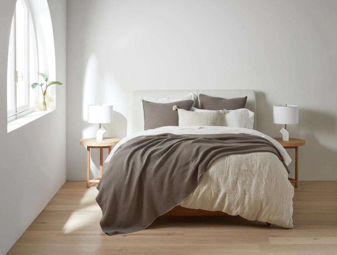 Coyuchi Cascade Matelasse Blanket - Morel 5 Coyuchi Cascade Matelasse Blanket - Morel