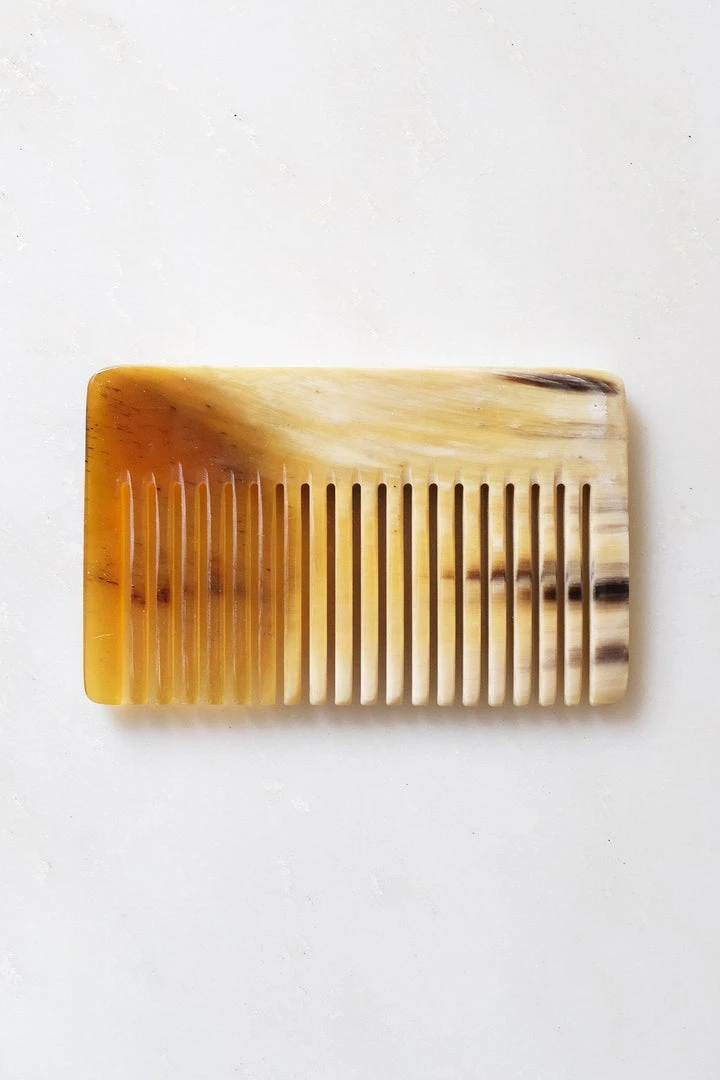 Hathorway Chai Horn Pocket Hair And Beard Comb - Light Horn Accessories Hathorway Chai Horn Pocket Hair And Beard Comb - Light Horn Accessories