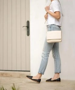 Nisolo Accessories Clara Crossbody Purse