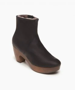 Coclico Tau Shearling Clog - Black