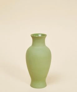 Middle Kingdom Colorful Mini Porcelain Vase 9 Best Sellers 3 Middle Kingdom Colorful Mini Porcelain Vase 9 Best Sellers