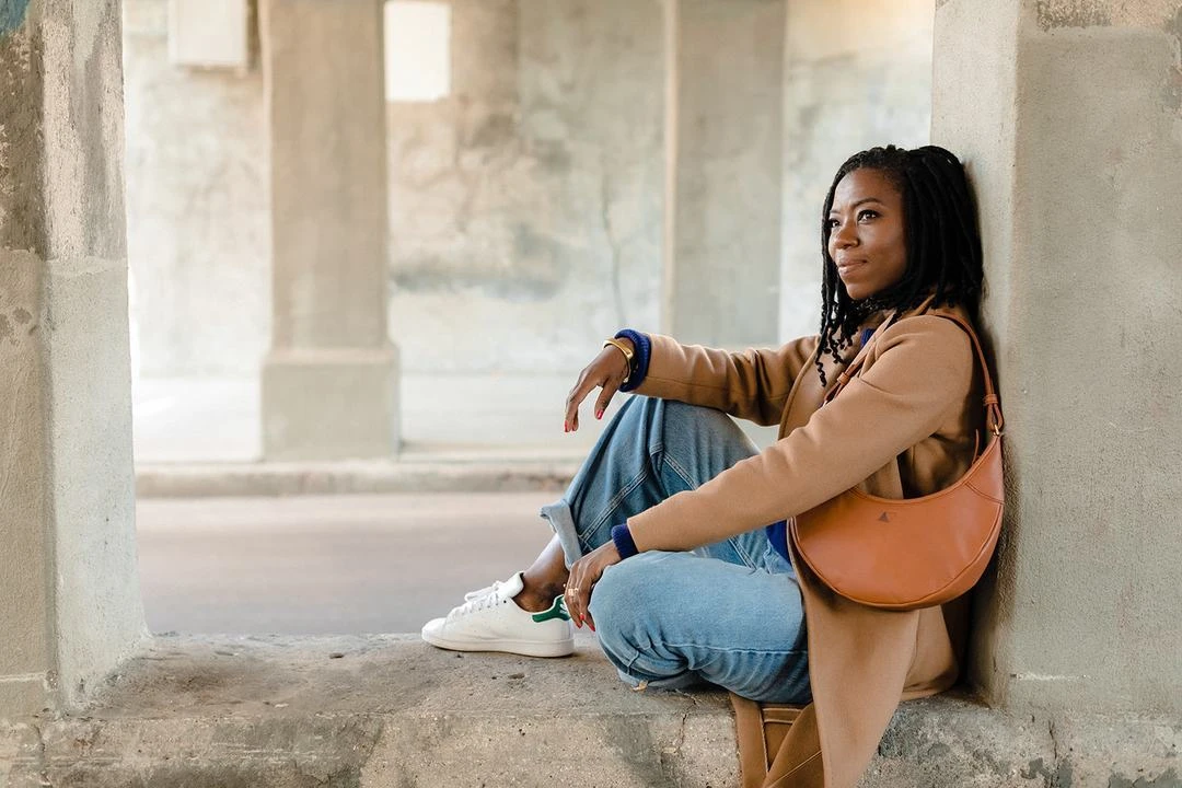 Abby Alley Crescent Bag Accessories Abby Alley Crescent Bag Accessories