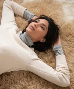 WVN Crew Neck Sweater Best Sellers 3 WVN Crew Neck Sweater Best Sellers