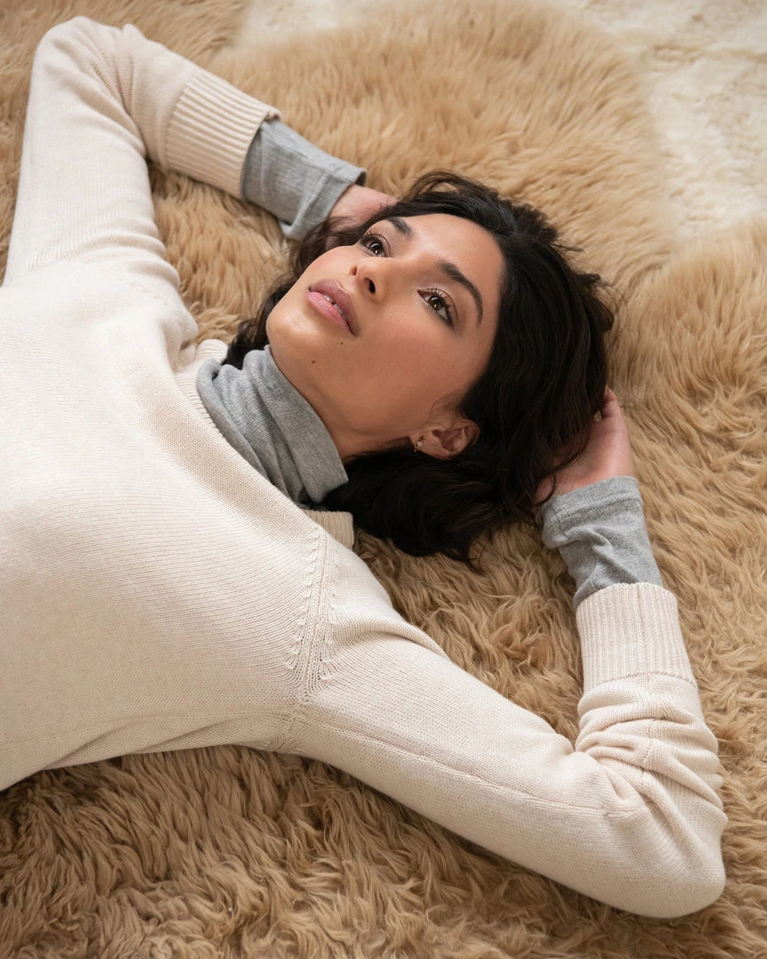 WVN Crew Neck Sweater Best Sellers WVN Crew Neck Sweater Best Sellers