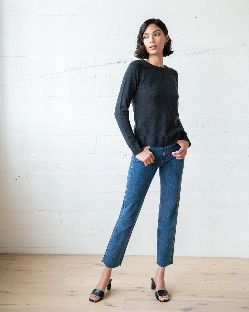 WVN Crew Neck Sweater Best Sellers WVN Crew Neck Sweater Best Sellers