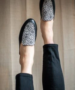 Darzah Tatreez Mule - Black + White Staff Favorites