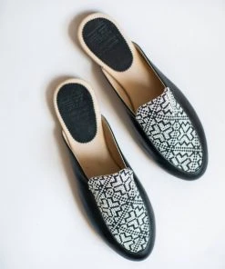 Darzah Tatreez Mule - Black + White Staff Favorites