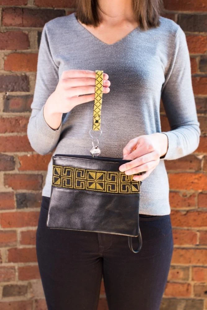 Darzah Special Occasion Egypt Tatreez Clutch - Gold Darzah Special Occasion Egypt Tatreez Clutch - Gold