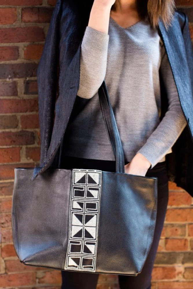 Darzah Tatreez Market Tote Bag 4 Darzah Tatreez Market Tote Bag