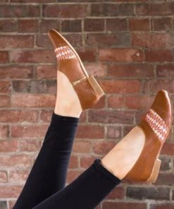 Darzah Shoes Tatreez Oxford - Camel + Orange 2 Darzah Shoes Tatreez Oxford - Camel + Orange