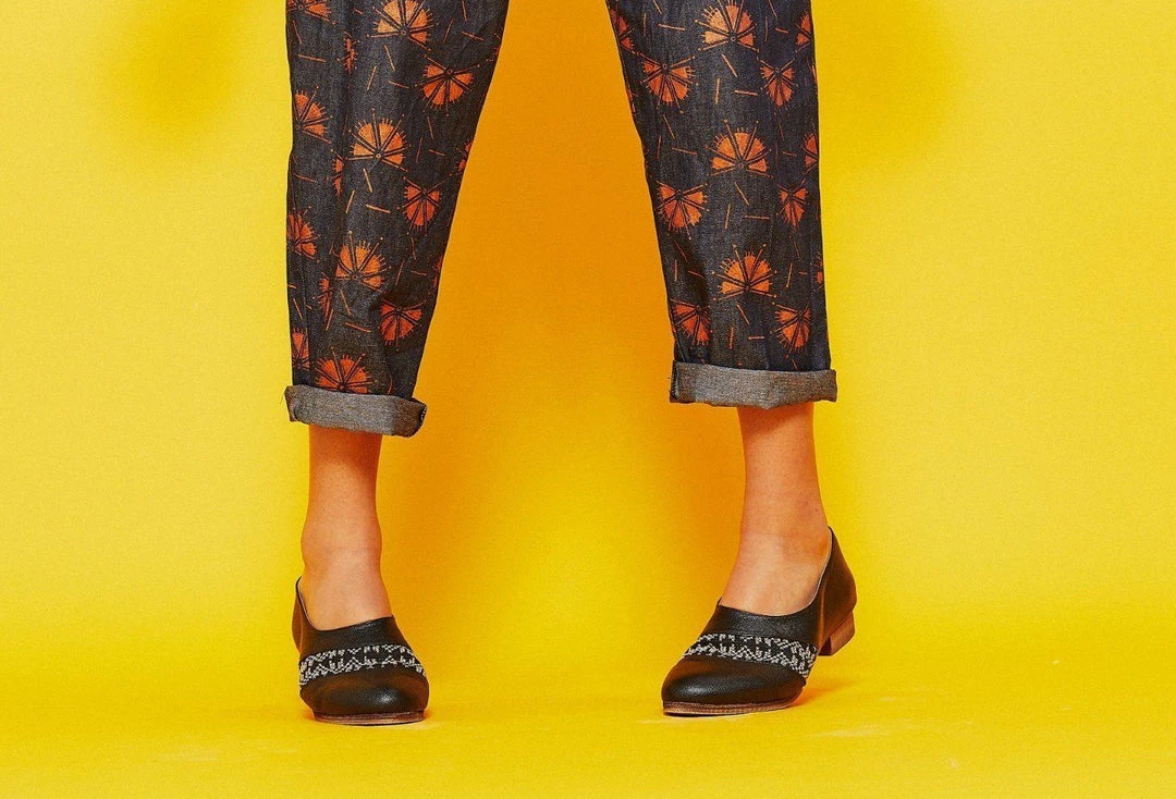 Darzah Tatreez Oxford - Silver Darzah Tatreez Oxford - Silver