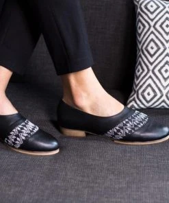 Darzah Tatreez Oxford - Silver