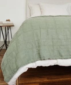 Evenfall Home Goods Daybreak Hemp Quilt
