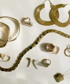 Abby Alley Dione Ring Jewelry 6 Abby Alley Dione Ring Jewelry