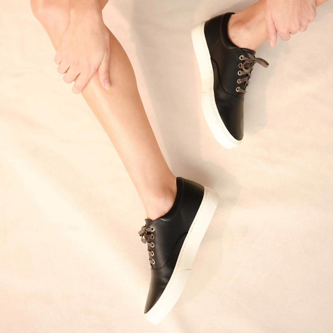 Nisolo Shoes Elayna Sneaker - Black Nisolo Shoes Elayna Sneaker - Black