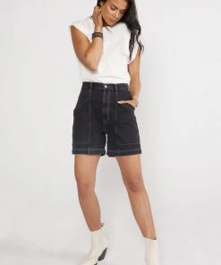 ÉTICA New Arrivals Elia Utility Short - Obsidian