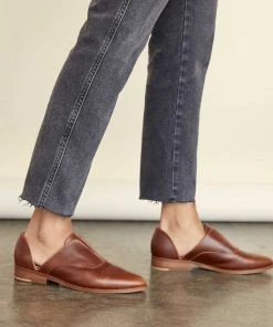 Nisolo Best Sellers Emma D'Orsay Oxford