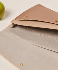 Allégorie Accessories Gala Apple Leather Tech Folio Bag