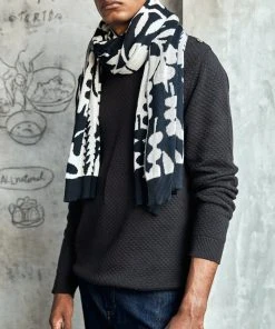 No Nasties Garden Knit Scarf Accessories