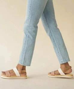 Nisolo Best Sellers Go-To Flatform Sandal