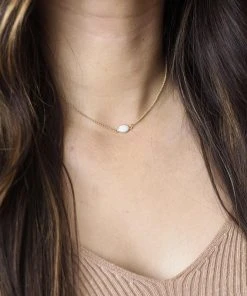 Iron Oxide Gold Flashy Opal Choker